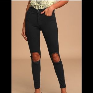 Black skinny jeans